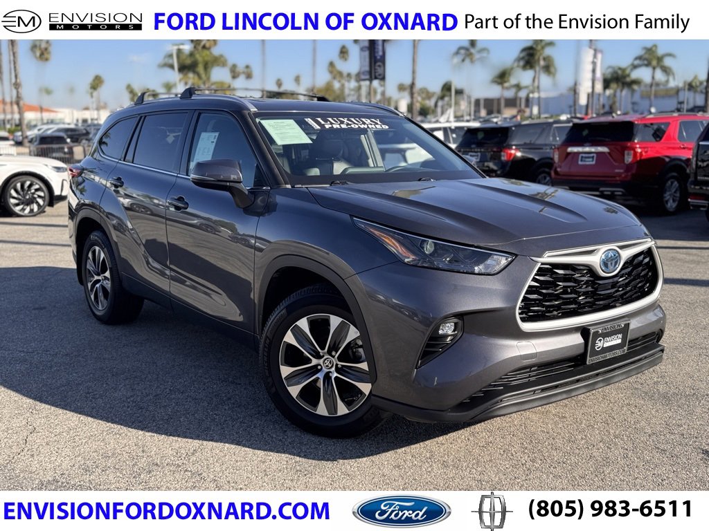 Used 2022 Toyota Highlander XLE