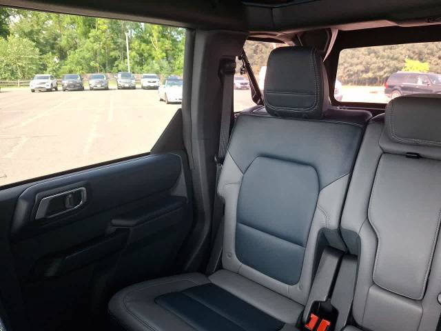 Certified 2024 Ford Bronco Outer Banks AWD/4WD image 12