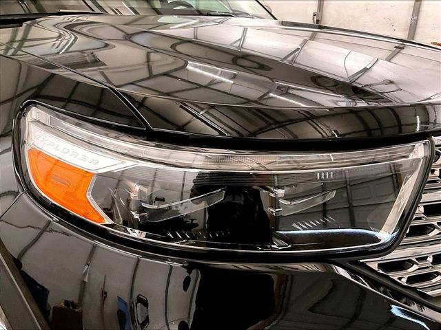 Certified 2024 Ford Explorer Limited w/ Equipment Group 301A AWD/4WD image 28
