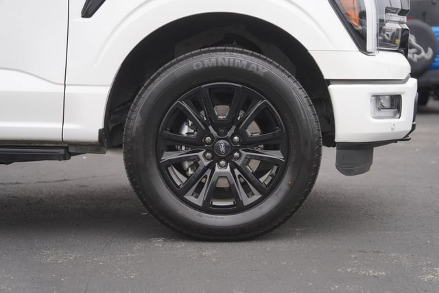 Certified 2024 Ford F150 Platinum w/ FX4 Off-Road Package AWD/4WD image 4