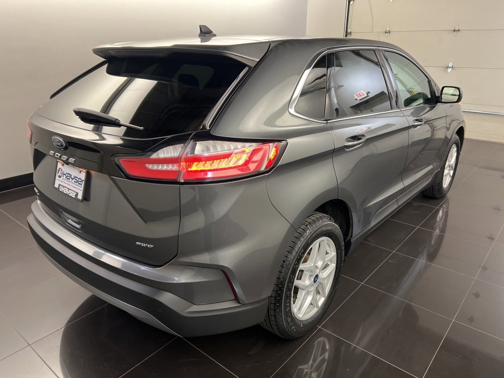 Certified 2022 Ford Edge SEL w/ Convenience Package image 4