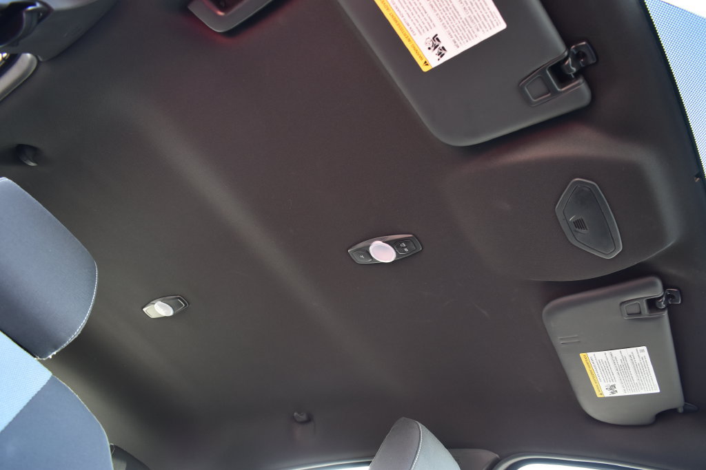 Certified 2018 Ford Focus ST FWD image 34
