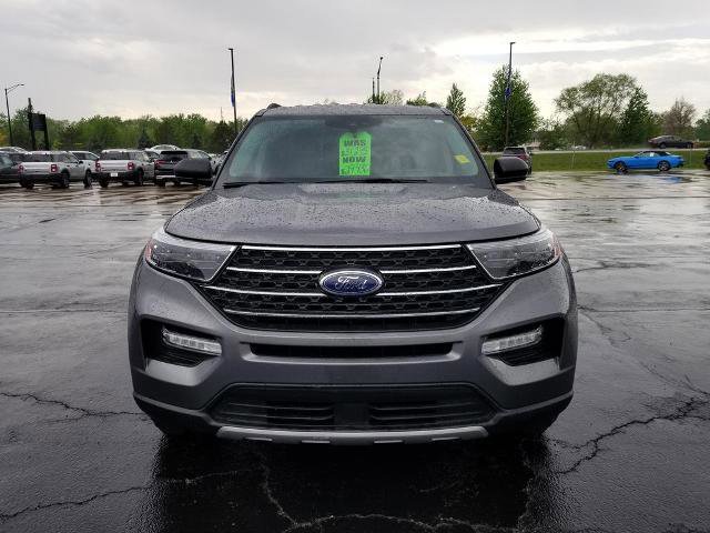 Certified 2022 Ford Explorer XLT w/ Equipment Group 202A AWD/4WD image 8