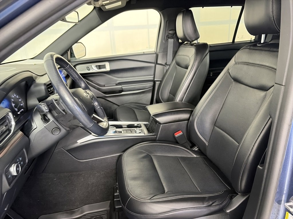 Certified 2020 Ford Explorer Limited image 11