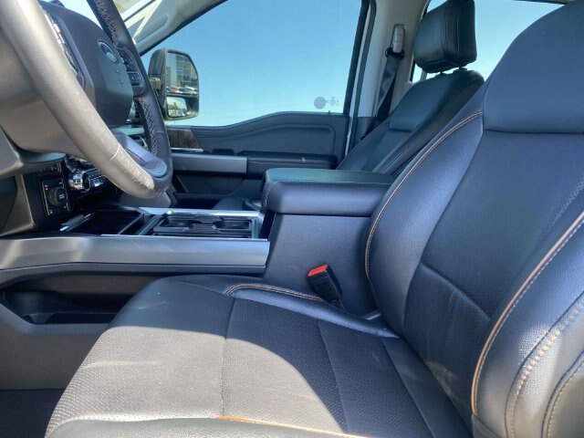 Certified 2025 Ford F250 Lariat w/ Lariat Ultimate Package AWD/4WD image 15