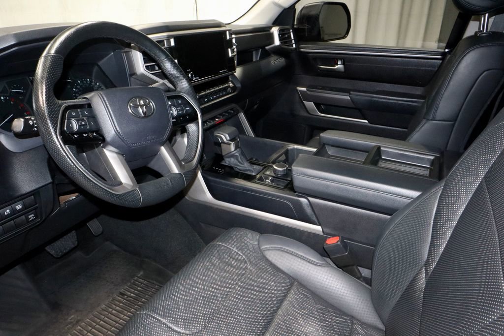 Used 2022 Toyota Tundra SR5 w/ SR5 Premium Package image 25