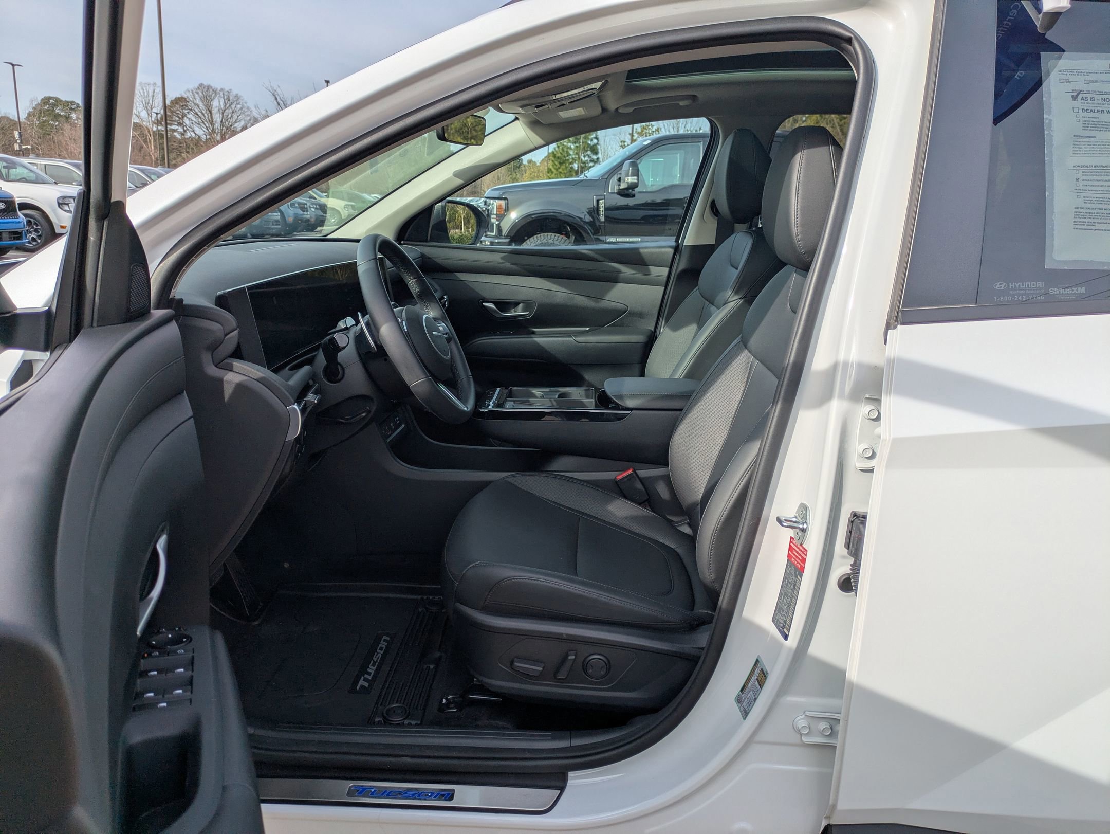 Used 2025 Hyundai Tucson SEL image 12