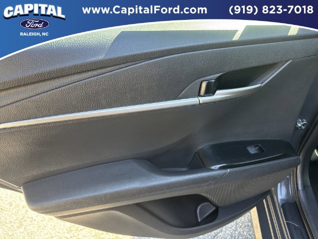 Used 2025 Toyota Camry LE FWD image 17