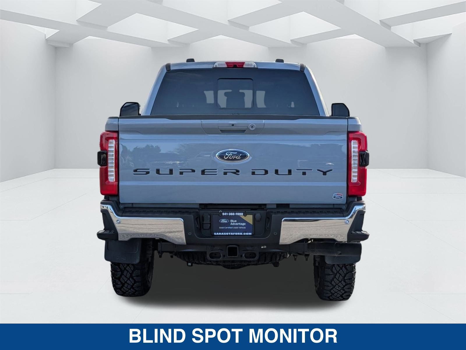 Certified 2024 Ford F350 Lariat w/ Lariat Ultimate Package image 3