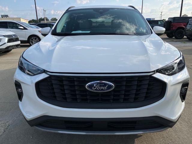 Certified 2025 Ford Escape Platinum AWD/4WD image 9