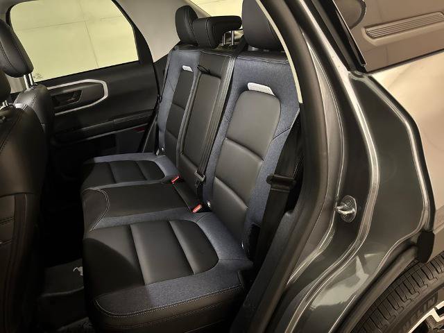 Certified 2025 Ford Bronco Sport Outer Banks w/ Outer Banks Tech Package+ AWD/4WD image 31