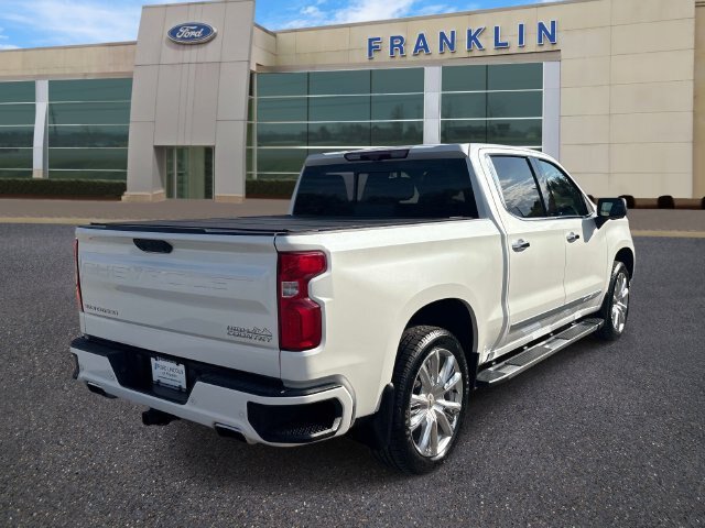 Used 2023 Chevrolet Silverado 1500 High Country w/ Technology Package AWD/4WD image 7
