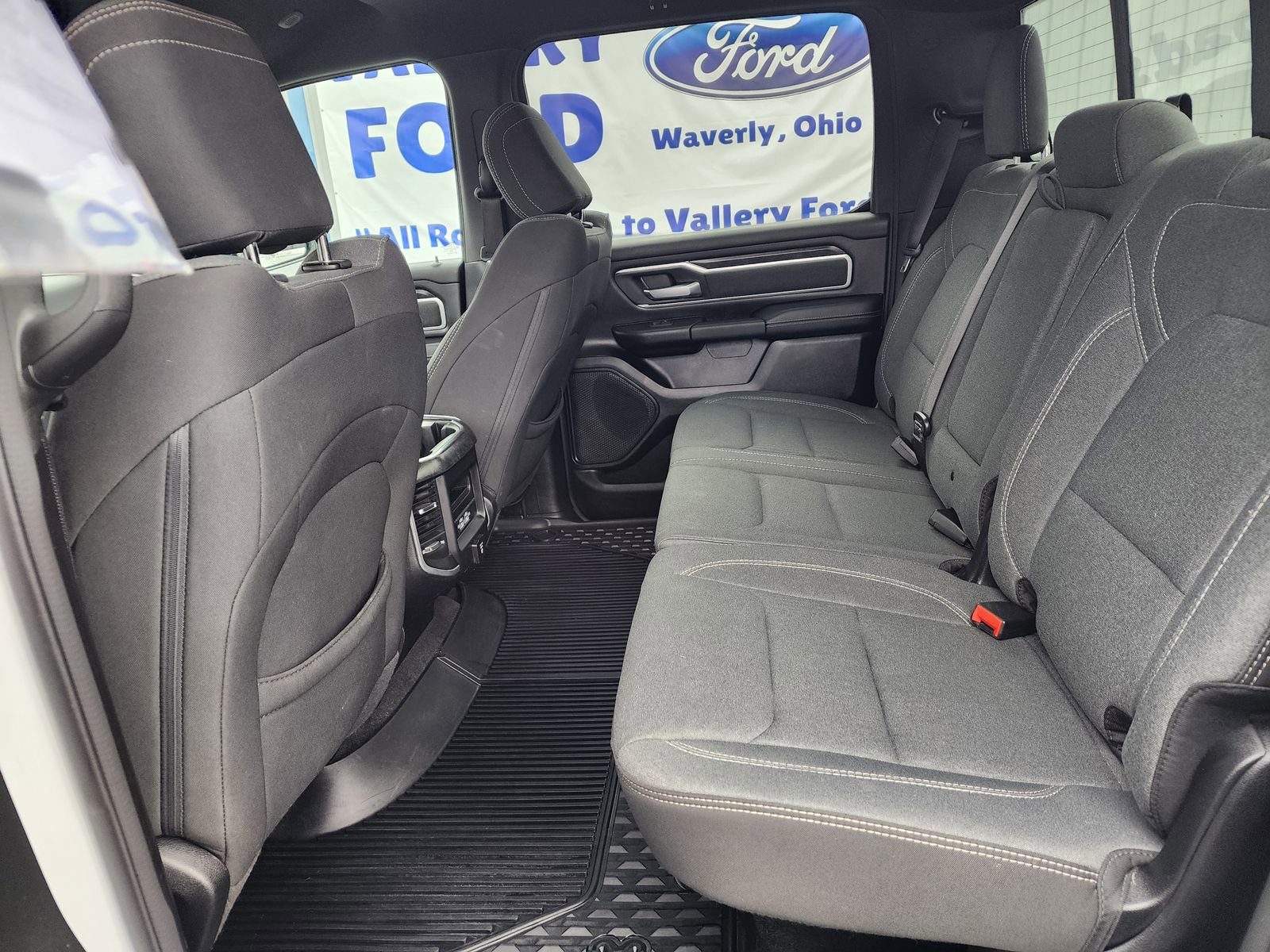 Used 2021 RAM 1500 Big Horn AWD/4WD image 23
