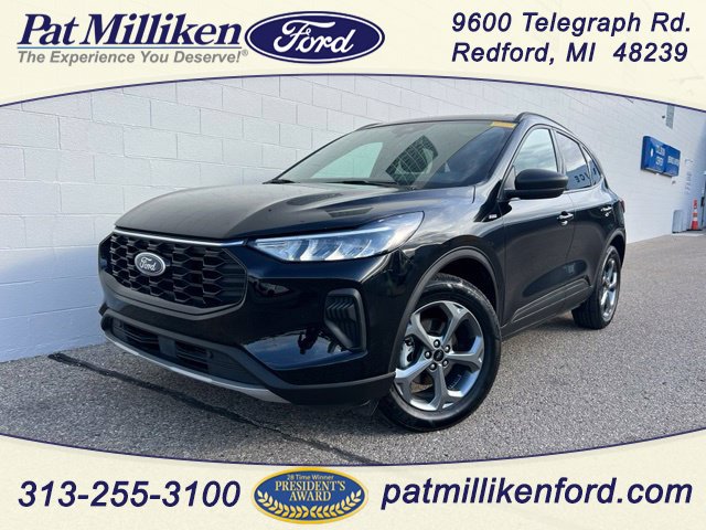 Certified 2025 Ford Escape ST-Line w/ Tech Pack #1 AWD/4WD image 1