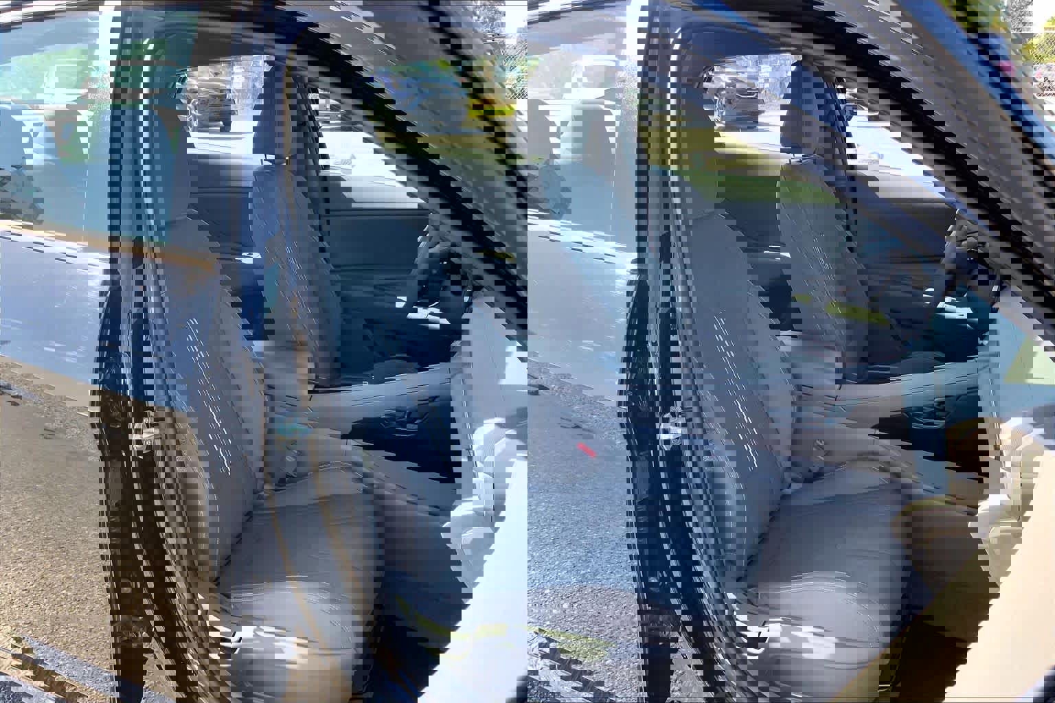 Used 2022 Hyundai Elantra SEL image 11