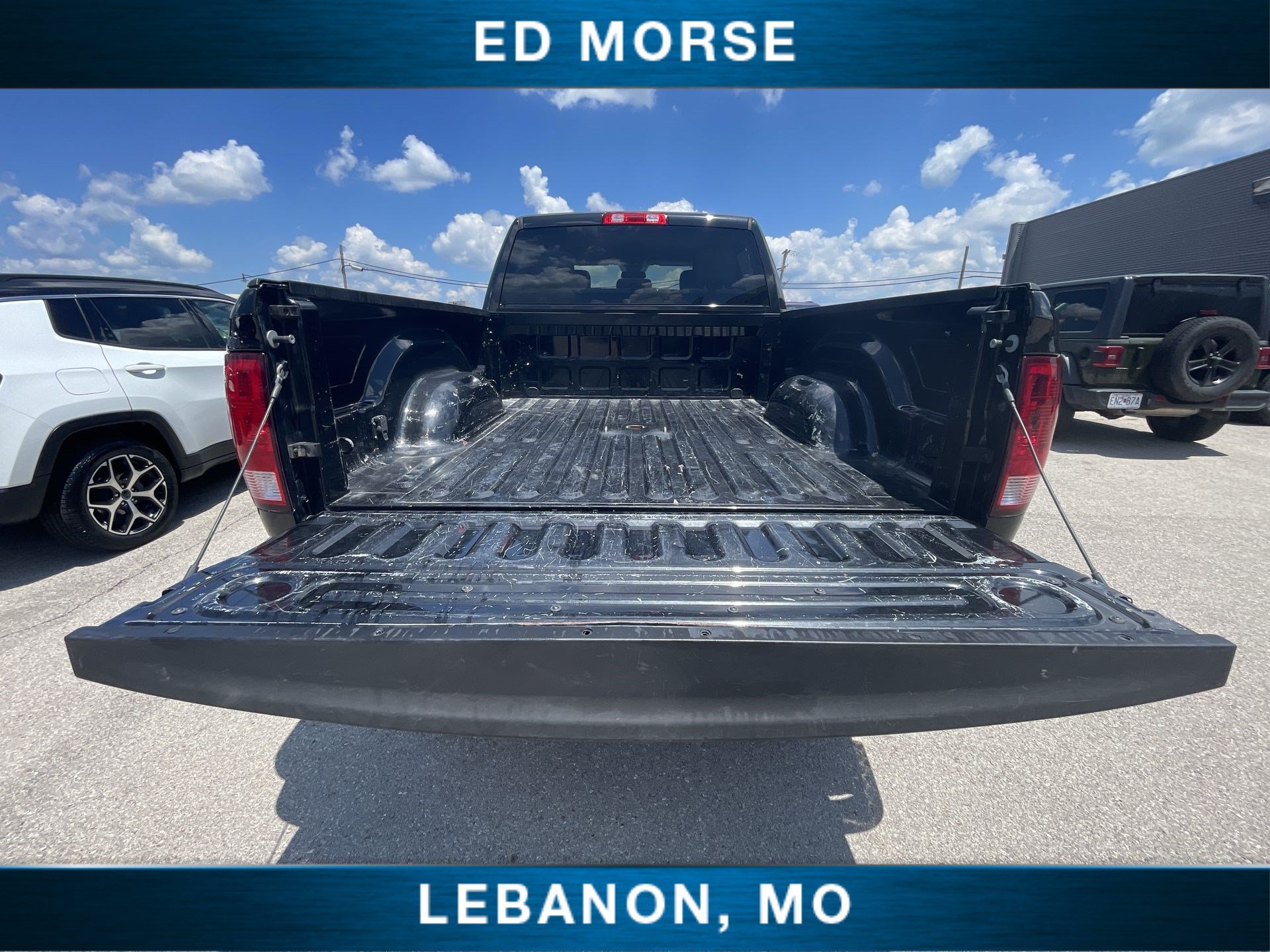 Used 2018 RAM 2500 Tradesman w/ Chrome Appearance Group AWD/4WD image 22