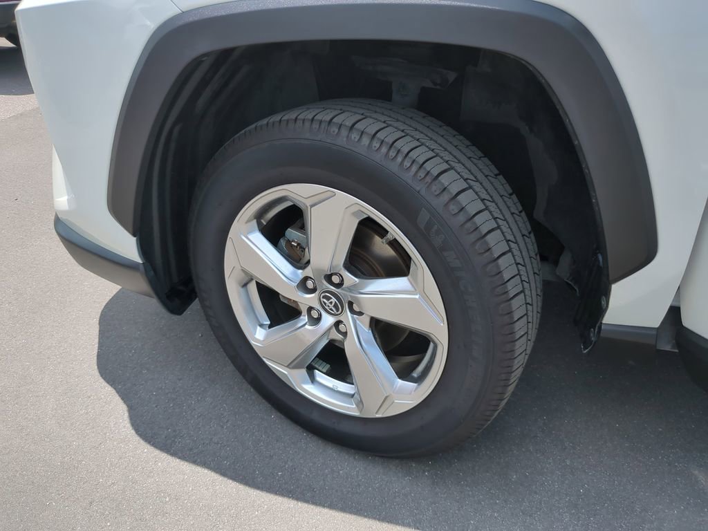 Used 2019 Toyota RAV4 Limited w/ Limited Grade Weather Package AWD/4WD image 35