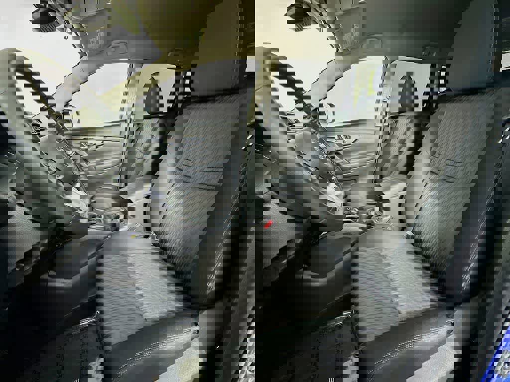 Used 2020 Nissan Rogue SV image 15