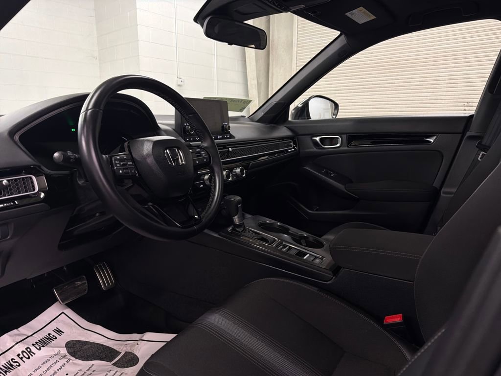 Used 2025 Honda Civic Sport image 11