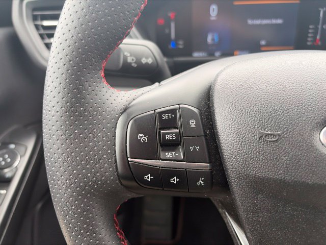 Certified 2023 Ford Escape ST-Line w/ Tech Pack #1 AWD/4WD image 19