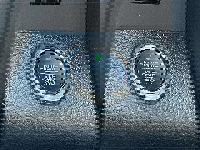 Certified 2020 Ford F150 Lariat image 25