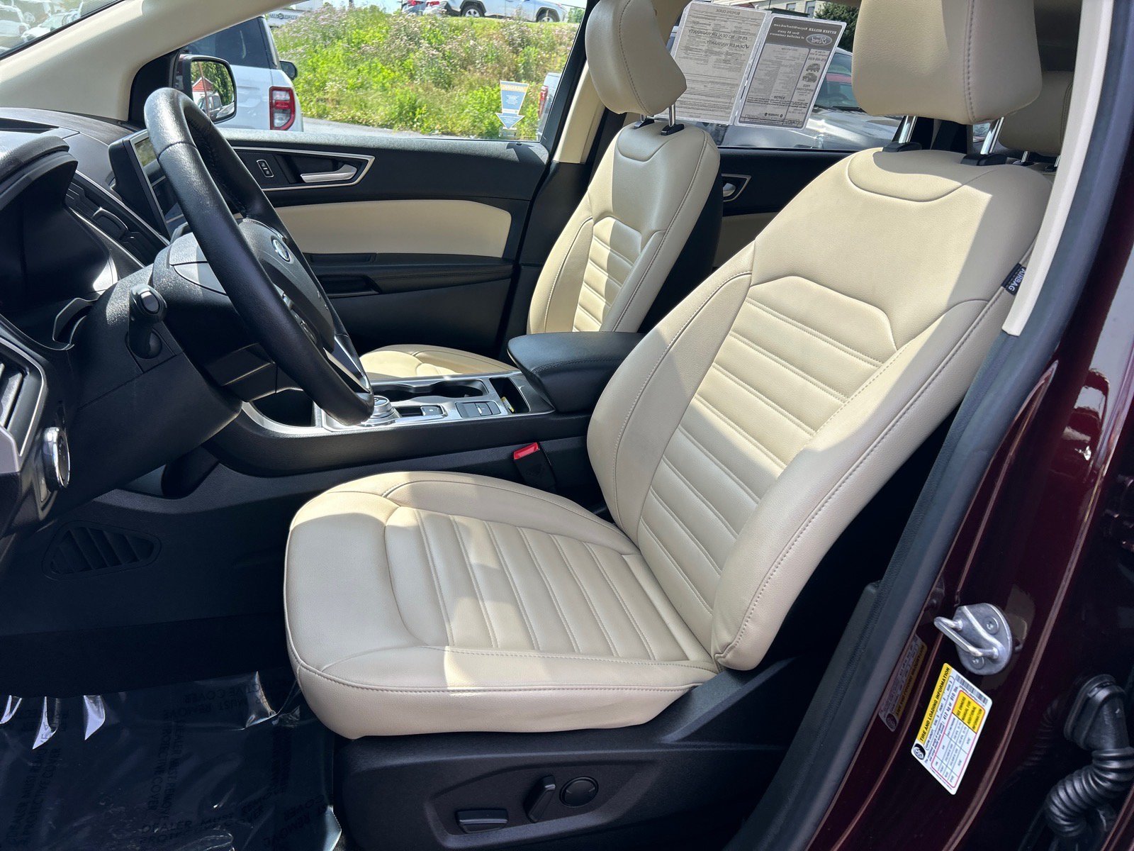 Certified 2023 Ford Edge SEL w/ Convenience Package AWD/4WD image 8