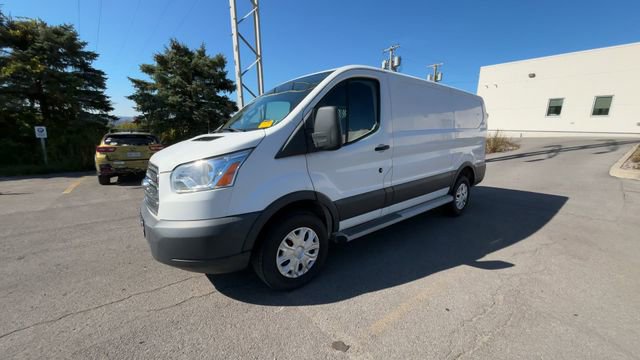 Certified 2018 Ford Transit 250 130 Low Roof w/ Exterior Upgrade Package image 5