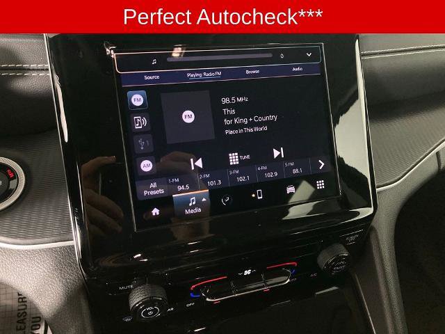 Used 2023 Jeep Grand Cherokee L Laredo video 3