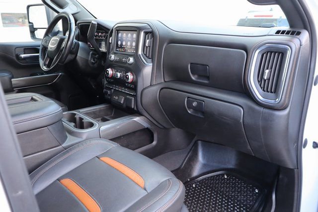 Used 2022 GMC Sierra 2500 AT4 image 32