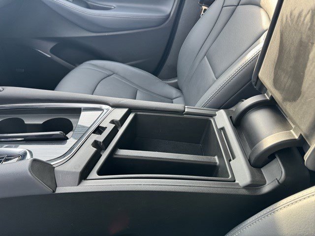 Used 2024 Buick Enclave Premium image 23