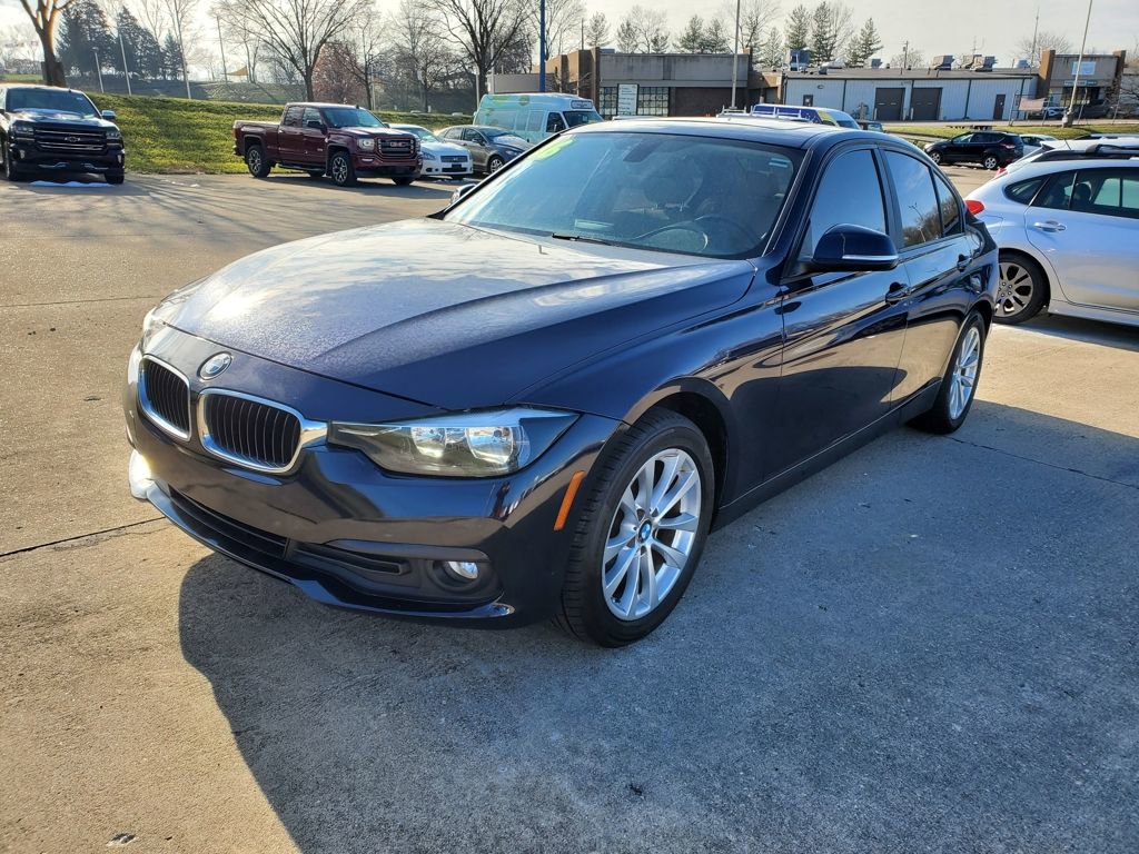 Used 2016 BMW 320i Sedan video 2