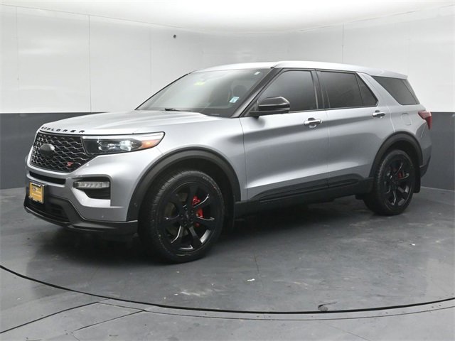 Certified 2021 Ford Explorer ST w/ ST Street Pack image 7