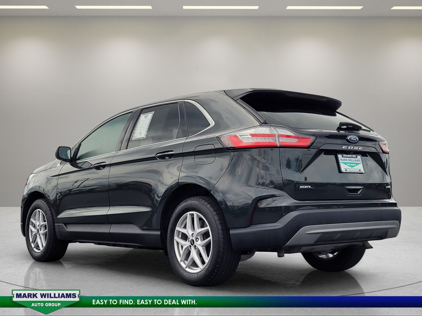 Certified 2023 Ford Edge SEL w/ Convenience Package AWD/4WD image 6