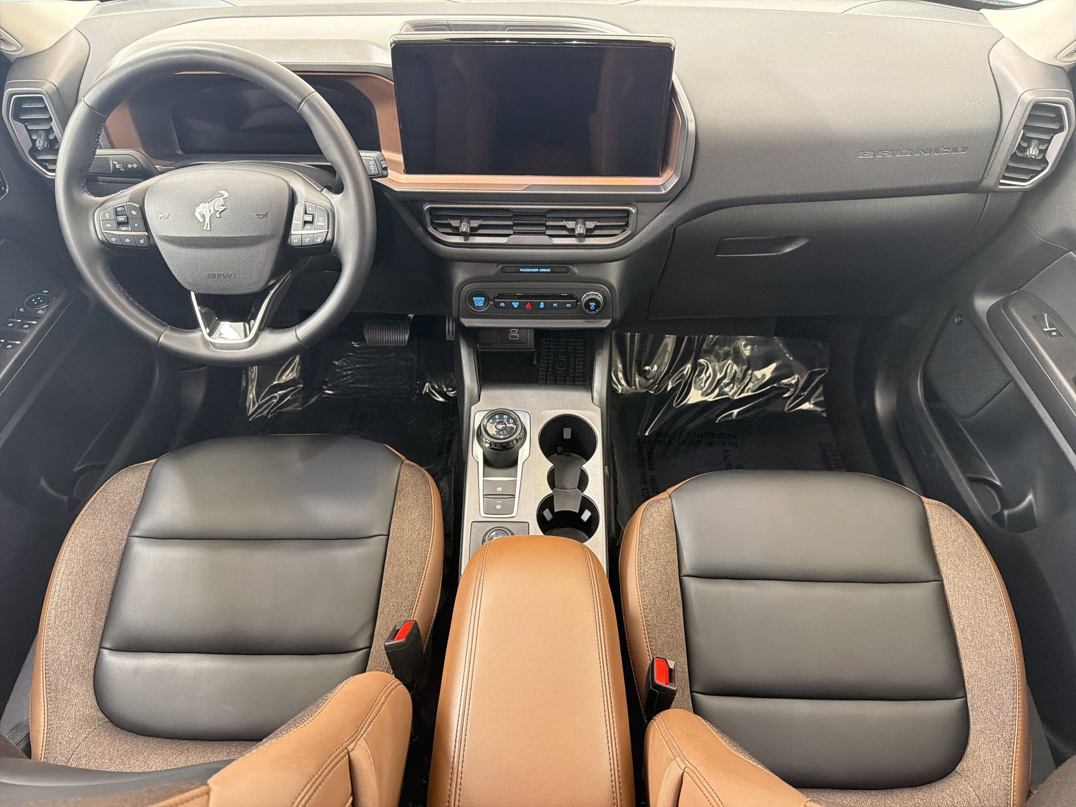 Certified 2025 Ford Bronco Sport Outer Banks w/ Outer Banks Tech Package+ AWD/4WD image 15