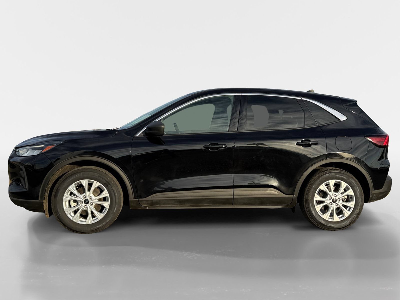 Certified 2024 Ford Escape Active FWD image 2