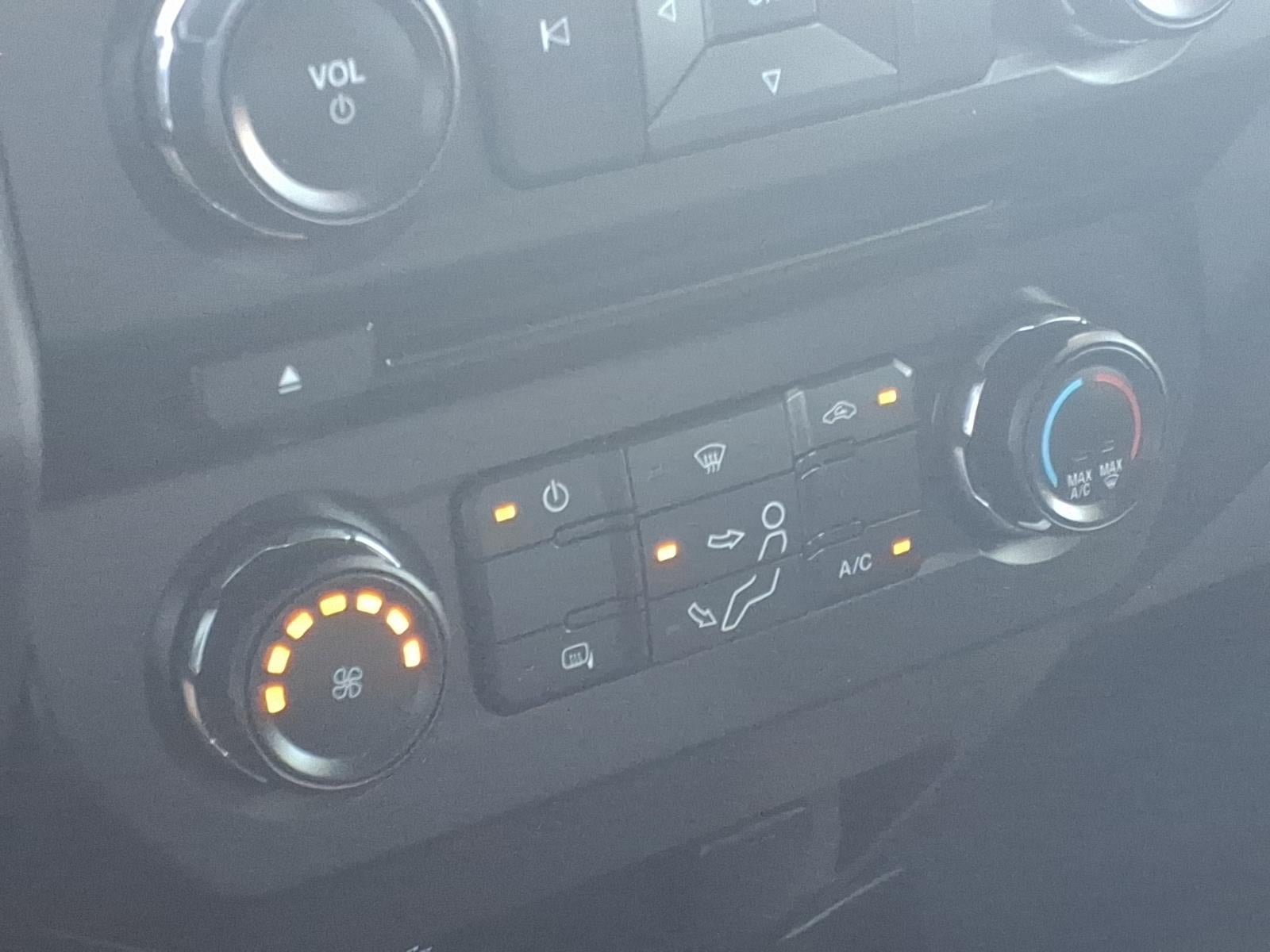 Certified 2018 Ford F250 XLT AWD/4WD image 27