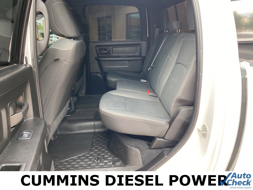 Used 2024 RAM 2500 Tradesman w/ Chrome Appearance Group image 18