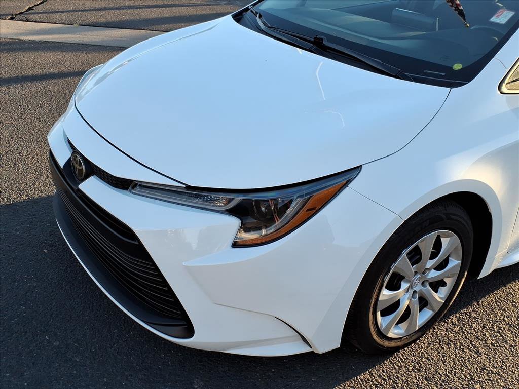Used 2024 Toyota Corolla LE image 7