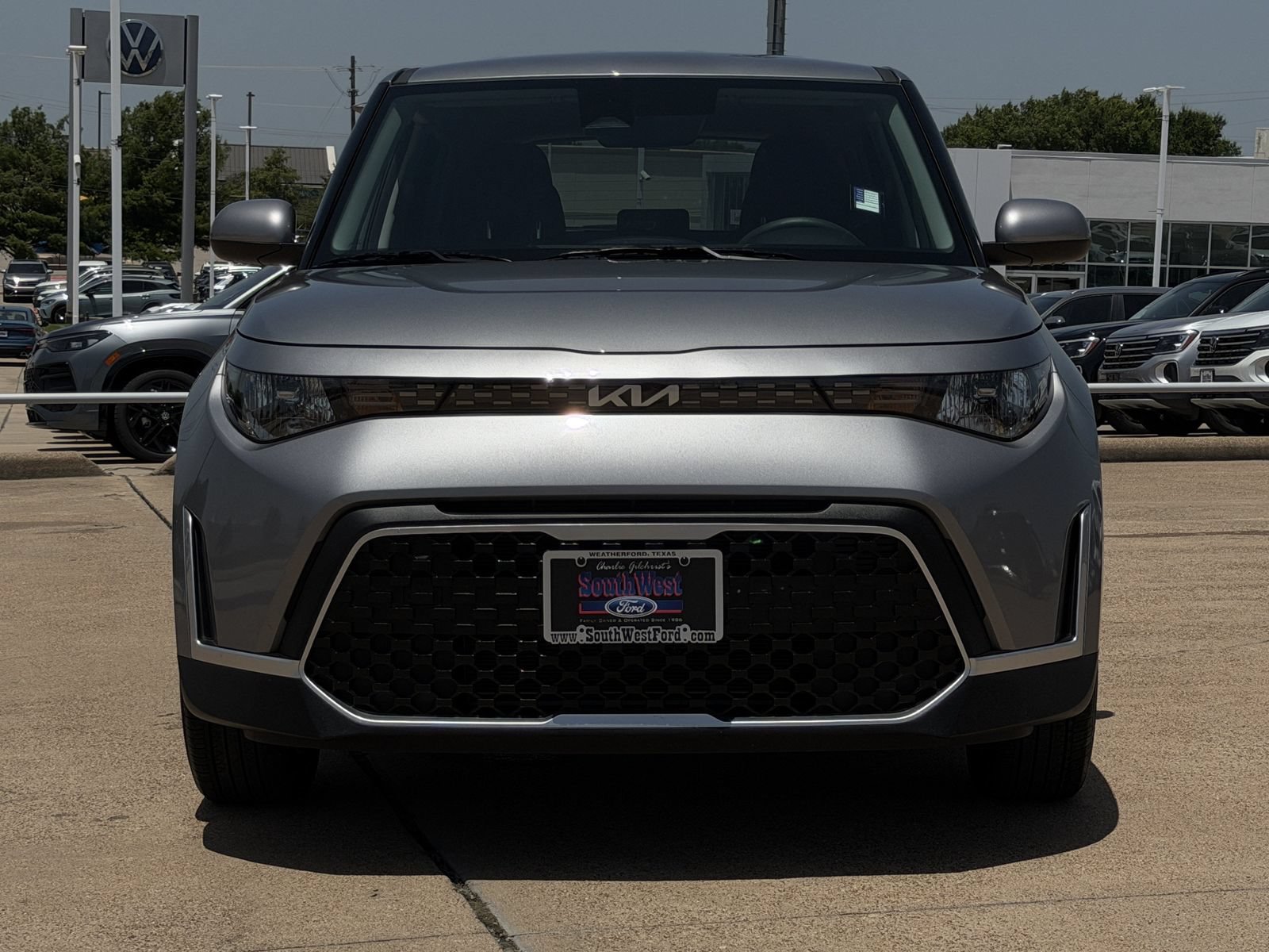 Used 2025 Kia Soul LX w/ LX Technology Package FWD image 9