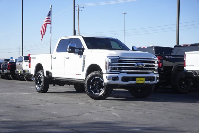 Certified 2025 Ford F250 Platinum w/ Platinum Plus Package image 2