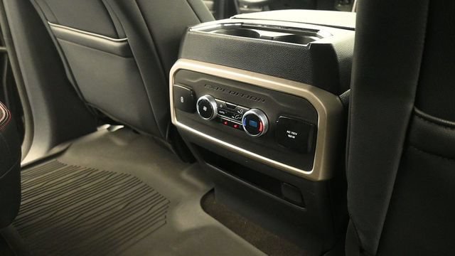 Certified 2023 Ford Expedition Limited AWD/4WD image 19
