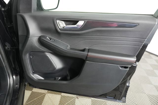 Certified 2025 Ford Escape ST-Line image 25