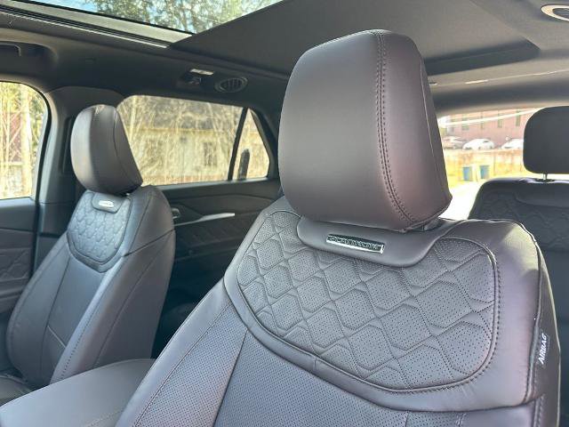 Certified 2026 Ford Explorer Platinum w/ LUX Leather Package AWD/4WD image 28