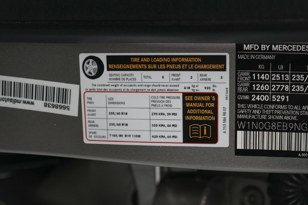Used 2022 Mercedes-Benz GLC 300 4MATIC image 28