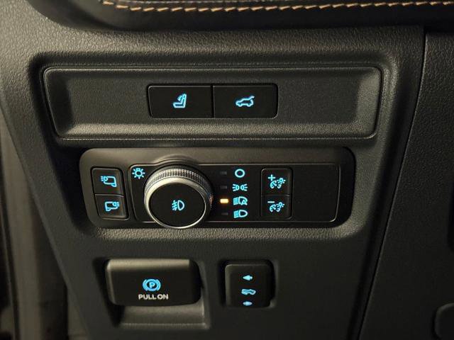 Certified 2022 Ford Expedition Platinum image 21