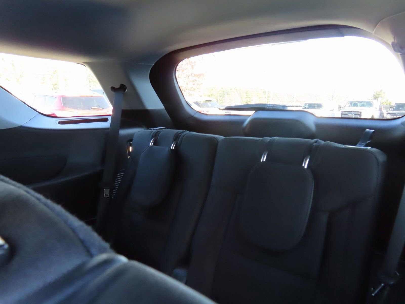 Certified 2024 Ford Explorer XLT image 30