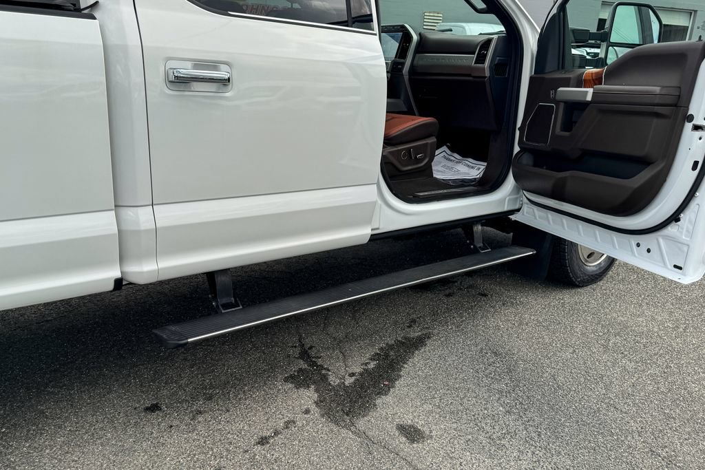 Certified 2022 Ford F450 King Ranch w/ King Ranch Ultimate Package AWD/4WD image 14