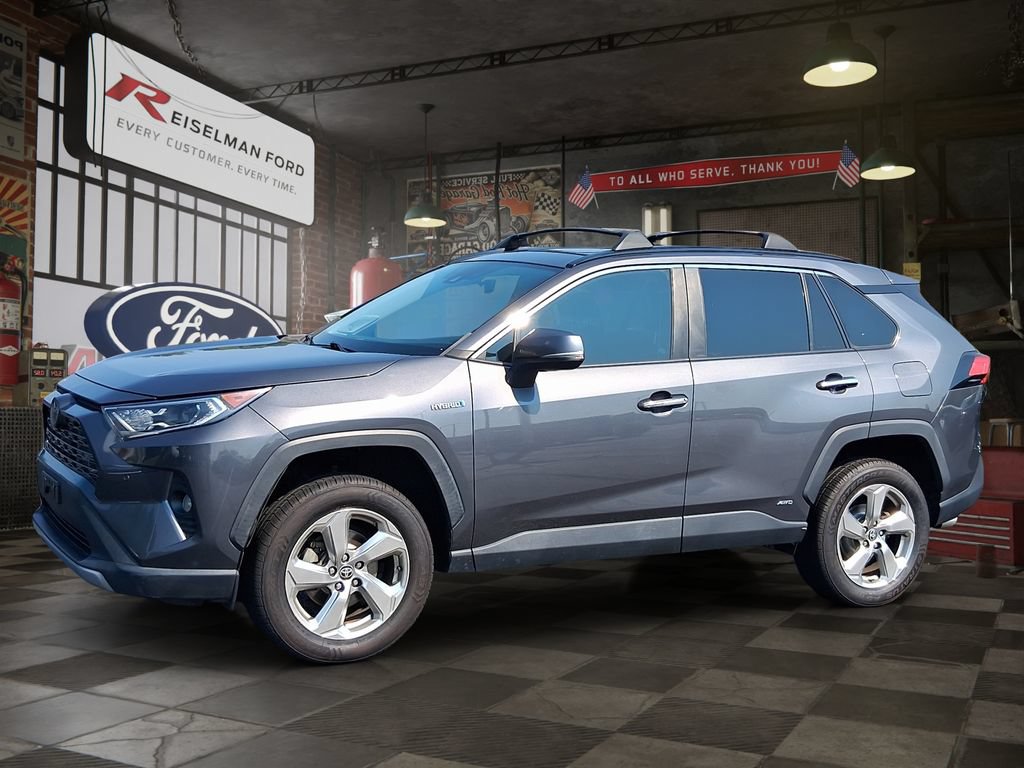 Used 2021 Toyota RAV4 Limited