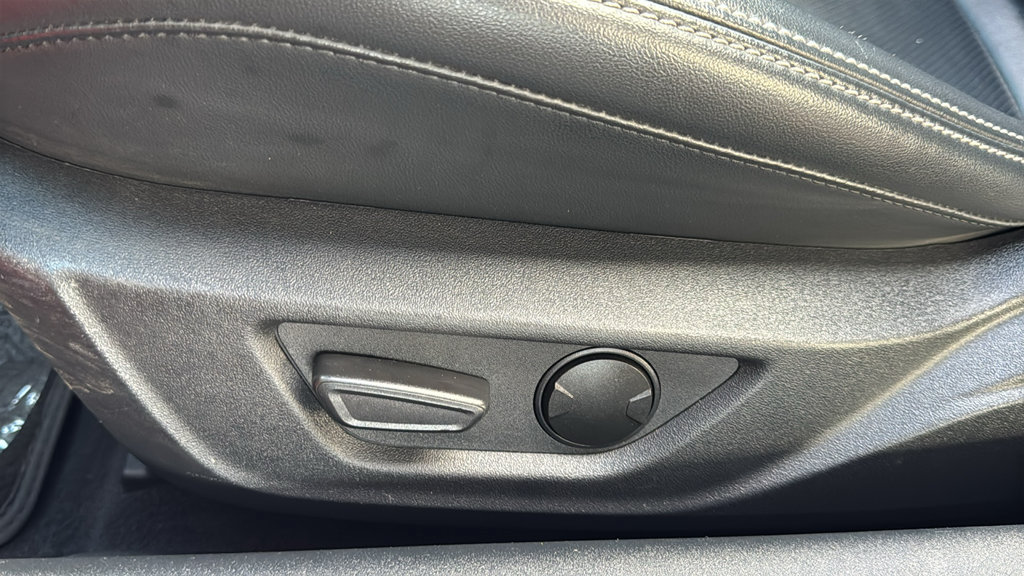 Certified 2024 Ford Mustang Premium RWD image 20