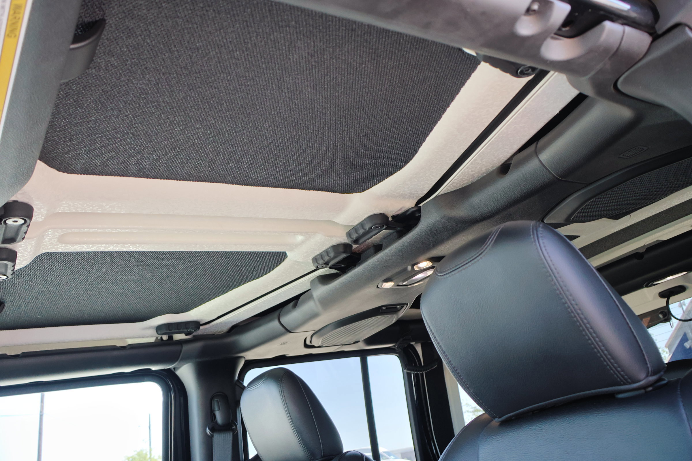 Used 2019 Jeep Wrangler Unlimited Sahara image 17